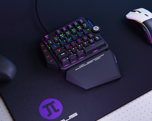 [PKS-040E] Primus Gaming - Keyboard - Wired - English - USB 2.0 - Ergonomic Design - Black