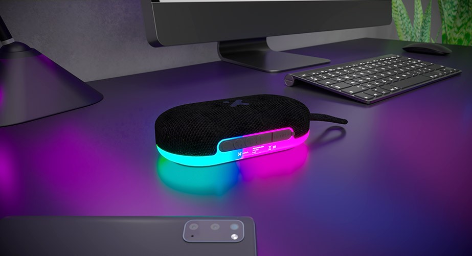 Xtech - Speaker - black with LED lights and magnetic base - BT 5W TWS XTS-607